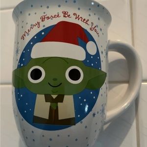NWOT Ceramic 16oz Christmas Yoda “Merry Force Be with You” Coffee Mug